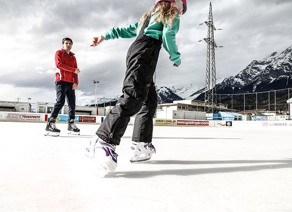 Ice skating in Wattens Tirol