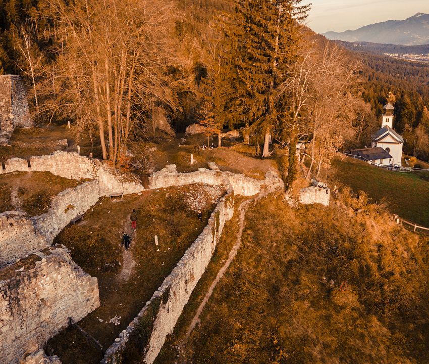 Herbst Romedikirche Thaur (24) (c)hall-wattens