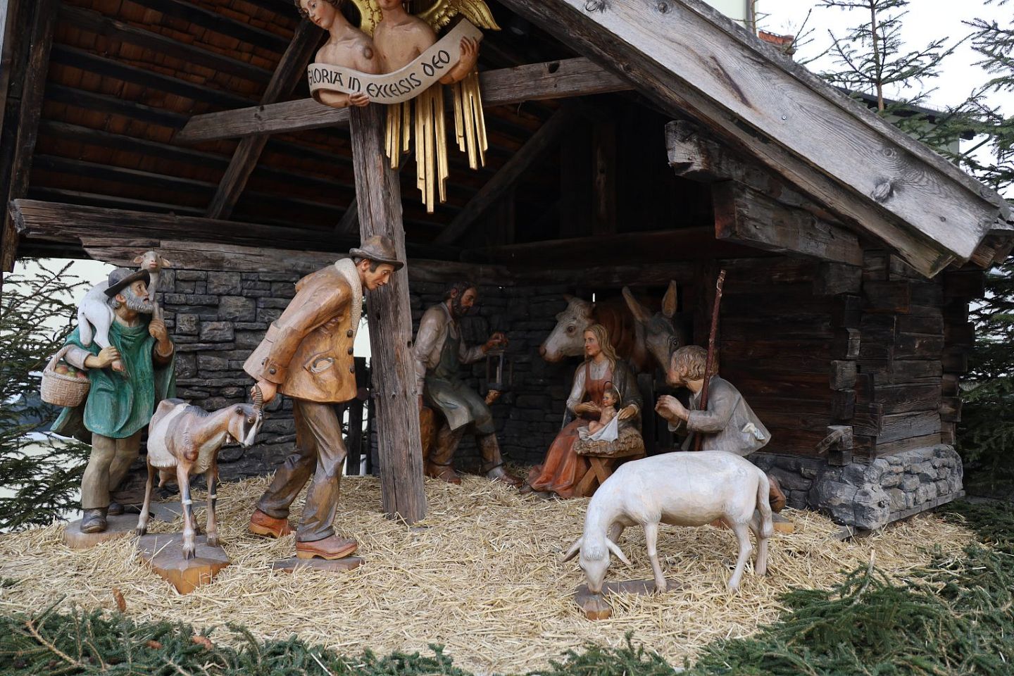 Laurentiuskirche Wattens Dorfkrippe