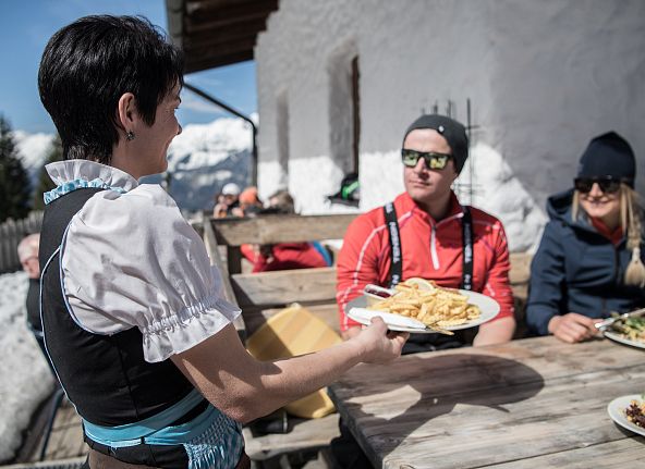 hd-skifahren-am-glungezer-in-tirol-8-4